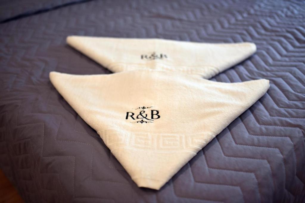 R&B Studio 普雷代亚尔 外观 照片